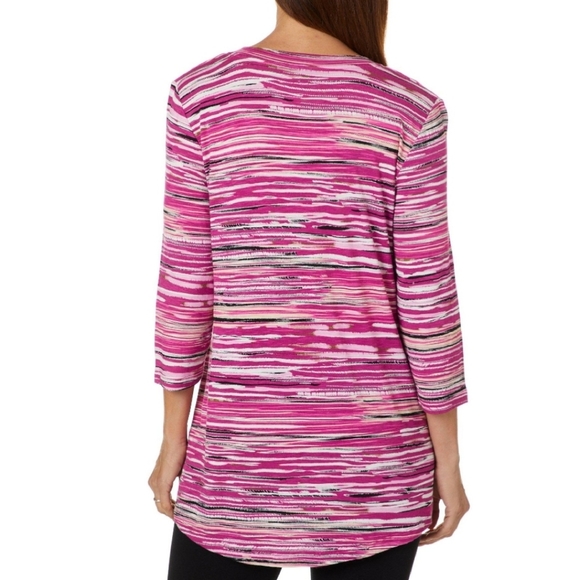 Onque Casual Pink White Petite Fit Striped Jewel Embellished 3/4 Sleeve Top NWT - Picture 2 of 8